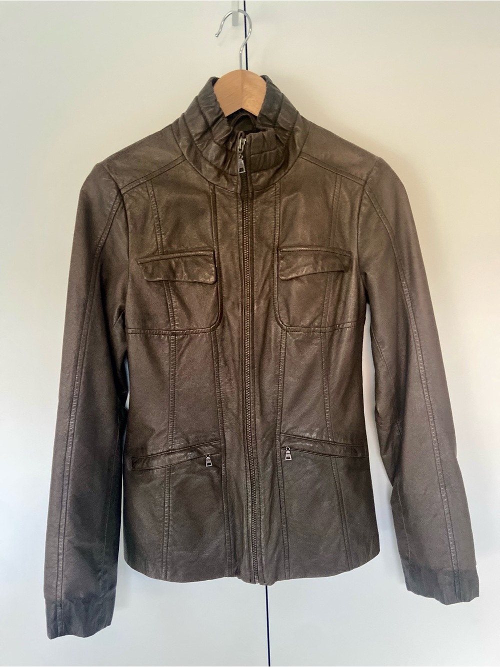 DANIER Genuine Leather Jacket XS Brown Fitted Mock Neck Tailored EUC